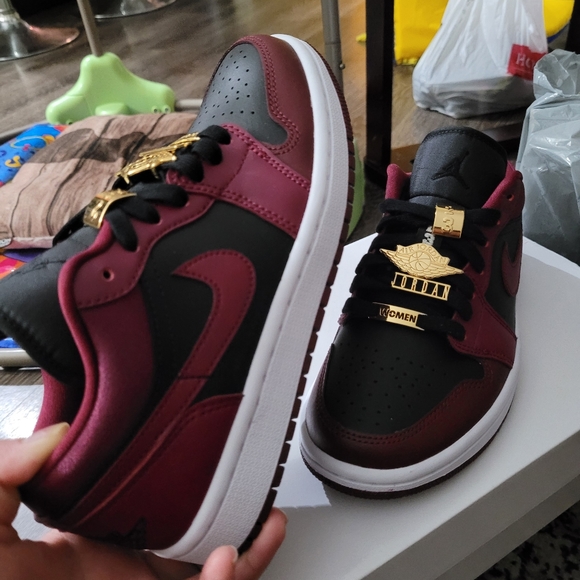 💯AUTHENTIC - Picture 1 of 1